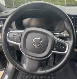 VolvoXC60 PugInHybrid - imagine 7