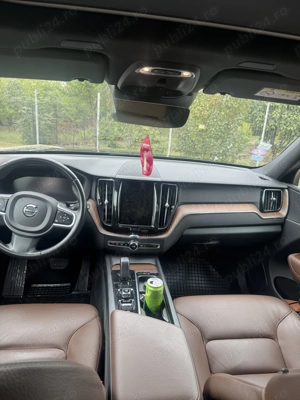 VolvoXC60 PugInHybrid - imagine 8