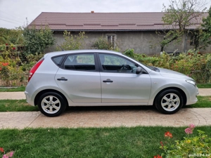 Hyundai i30 Benzină 2009 - imagine 6