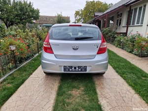 Hyundai i30 Benzină 2009 - imagine 8