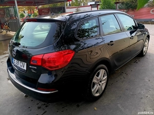Opel Astra J 1.6D Euro 6 - imagine 4