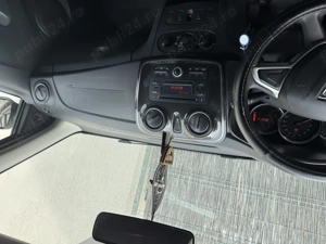 Vand Dacia Logan an fabricatie 2017 - imagine 7 Vand Dacia Logan an fabricatie 2017 - imagine 7