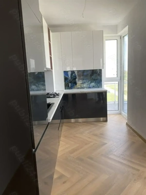 Zona Torontalului,BLOC NOU, Penthouse 3 camere,etaj 3, 2 locuri de parcare incluse,chirie 1000 euro  - imagine 9