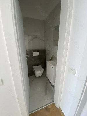 Zona Torontalului,BLOC NOU, Penthouse 3 camere,etaj 3, 2 locuri de parcare incluse,chirie 1000 euro  - imagine 3