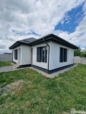 proprietar vând casa 3 camere pod decent pentru depozitare plus beci 