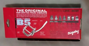 - Vand maneta vibrato pt chitara Bigsby