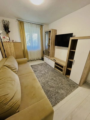 Inchiriez apartament zona nord