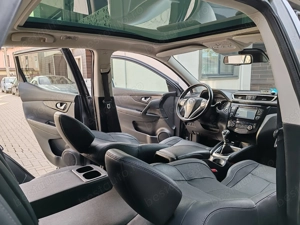 Nissan Qashqai Tekna 4x4 DCI NAviPieleXenonLedPanoramicCmr360InczScauneKEyLesGo etc ! - imagine 6 Nissan Qashqai Tekna 4x4 DCI NAviPieleXenonLedPanoramicCmr360InczScauneKEyLesGo etc ! - imagine 6