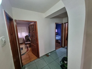 Neagoe Vodă- 3 camere decomandate/două balcoane/priveliște frumoasă  - imagine 10