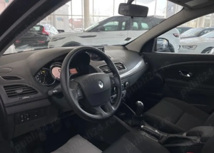 Renault Megane 1.6 16V 100 TomTom Edition - imagine 8 Renault Megane 1.6 16V 100 TomTom Edition - imagine 8