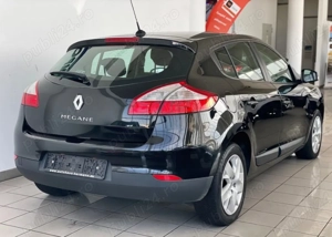 Renault Megane 1.6 16V 100 TomTom Edition - imagine 5 Renault Megane 1.6 16V 100 TomTom Edition - imagine 5