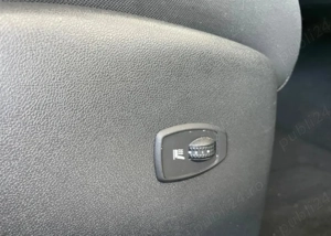 Renault Megane 1.6 16V 100 TomTom Edition - imagine 16 Renault Megane 1.6 16V 100 TomTom Edition - imagine 16