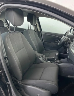 Renault Megane 1.6 16V 100 TomTom Edition - imagine 17 Renault Megane 1.6 16V 100 TomTom Edition - imagine 17