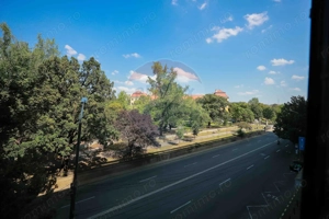 De vânzare – Apartament 4 camere decomandat – ultracentral zona Dacia - imagine 2