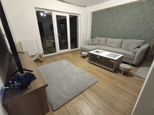 Inchiriez apartament 3 camere