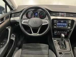 Volkswagen Passat - imagine 6