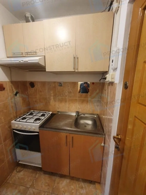 OFERTĂ EXCLUSIVĂ! GARSONIERĂ MODERNĂ ȘI COMPACTĂ - ZONA LIPOVEI - - imagine 4