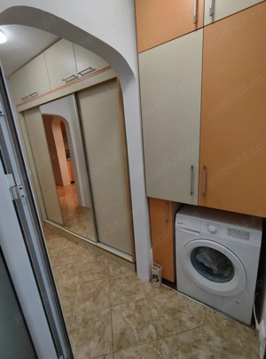 Închiriere apartament decomandat cu 3 camere, parțial mobilat - imagine 5