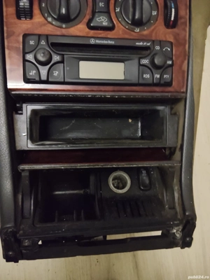 Vând consolă Mercedes  - imagine 2