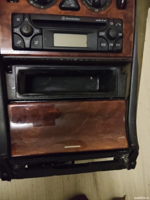 Vând consolă Mercedes  - imagine 3