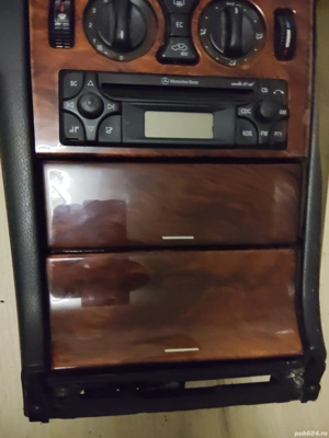 Vând consolă Mercedes  - imagine 4