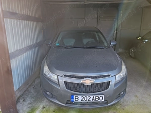 Vând mașina chevrolet cruze 2011 - imagine 4