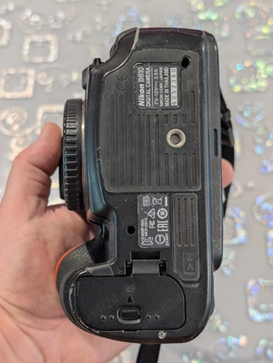 Nikon D810 + Nikon 18-35mm + Nikon 50mm + flash + tuburi +altele cadou - imagine 10