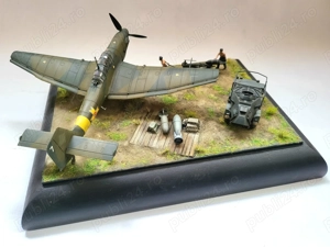 Machete, diorame cu diverse subiecte: tanc, avion, vehicol - imagine 2