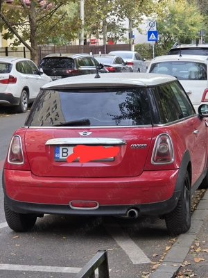 Vând  masina de oras, mini cooper, culoare un singur rand de uși, culoare roșie, second-hand hand - imagine 3