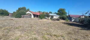 Oază de Liniște cu Potențial Masiv la Doar 20 km de Focșani!