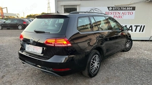 Volkswagen Golf BREAK - imagine 3