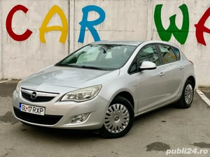 Opel astra 1.6i benzina 2010