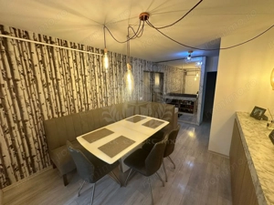 3 CAMERE //CANTACUZINO //LOC DE PARCARE//MOBILAT SI UTILAT - imagine 15