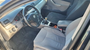 Volkswagen Passat B6 1.9TDI, diesel, 2008, inmatriculat RO! - imagine 7 Volkswagen Passat B6 1.9TDI, diesel, 2008, inmatriculat RO! - imagine 7