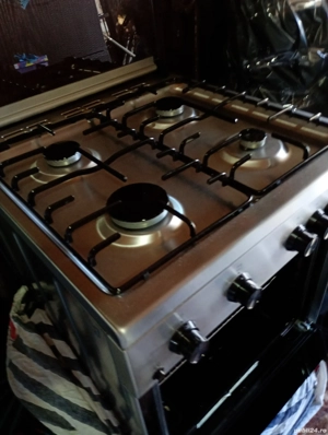 Vand aragaz cu cuptor  - imagine 2