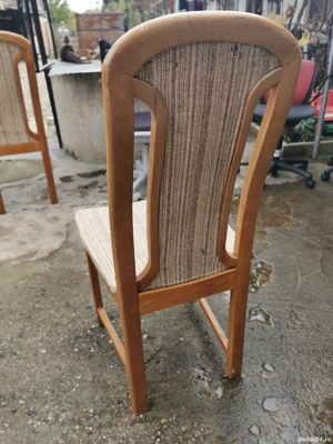 Vând scaune diverse dimensiuni