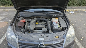Opel Astra H 2.0T