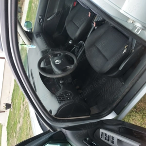 Vând golf 4 an 2002 stare buna