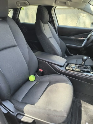 Mazda CX-30 e-SkyActiv G 2.0 benzina mild-hibrid model 2024 alb perlat - imagine 9