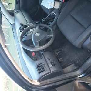 Vând Golf 5 2005 stare buna - imagine 2