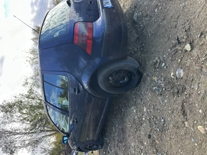 VW Golf 4 1.6 benzina - imagine 10 VW Golf 4 1.6 benzina - imagine 10