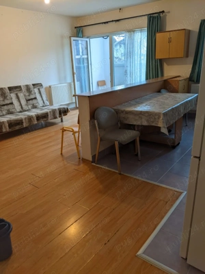 Vând ap in Florești  ,str Florilor ,intre case ,strada privată ,asfaltata ,suprafață totală 61 mp. - imagine 5