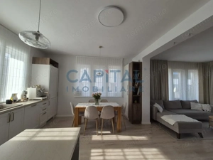 Casa superba la cheie, panouri fotovoltaice, central Dezmir - imagine 3