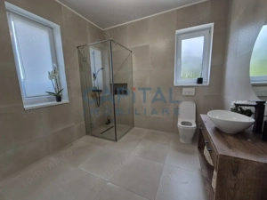 Casa superba la cheie, panouri fotovoltaice, central Dezmir - imagine 13