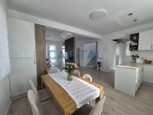 Casa superba la cheie, panouri fotovoltaice, central Dezmir - imagine 2