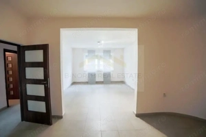 Uranus , Birou ultra eficient energetic  , in vila P + 2 - imagine 2