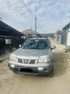 Vând Nissan xTrail 2,2tdci