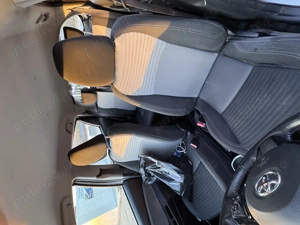 De vânzare Toyota Yaris Hibrid  - imagine 3