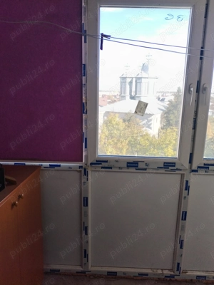 Vând apartament cu 3 camere 