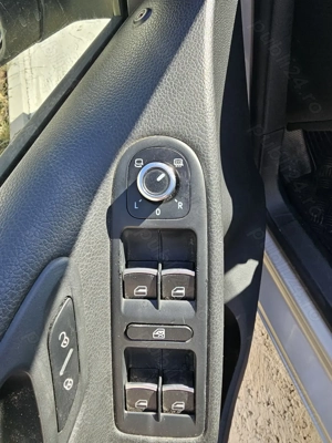 Vw golf 6 1,4 tsi highline unic proprietar!!! - imagine 6